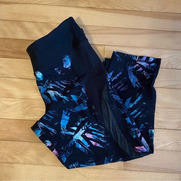 Like New, Cropped cut out leggings - Picture 1 of 5